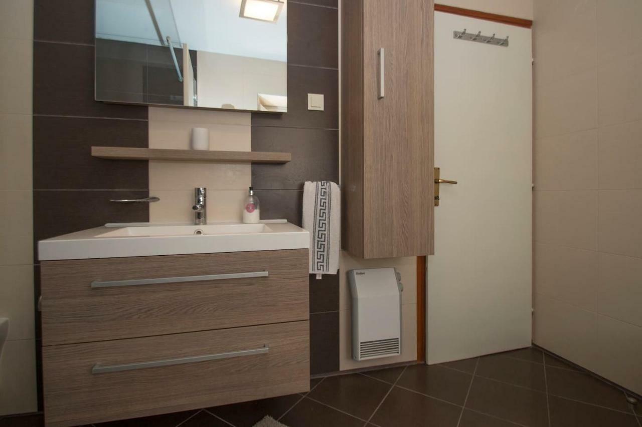 Kolenda Apartment Корчула Экстерьер фото